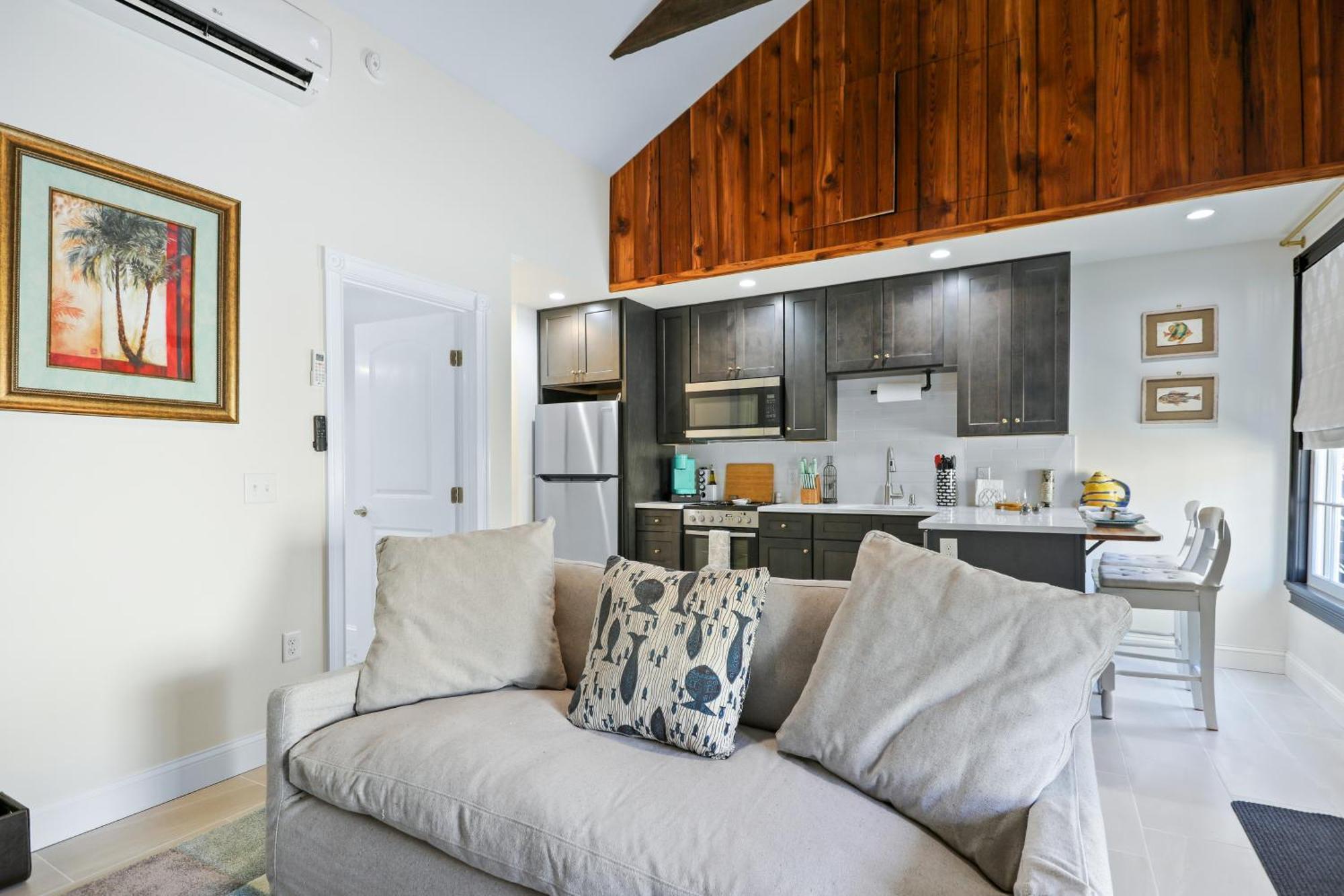 New! Historic 1bed/1bath Steps To River St! Apartamento *